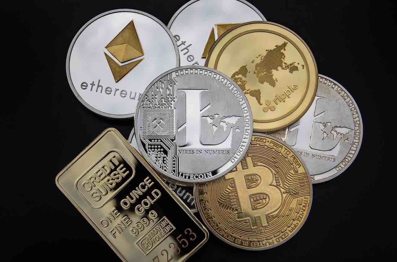 Bitcoin, blockchain, and cryptocurrencies